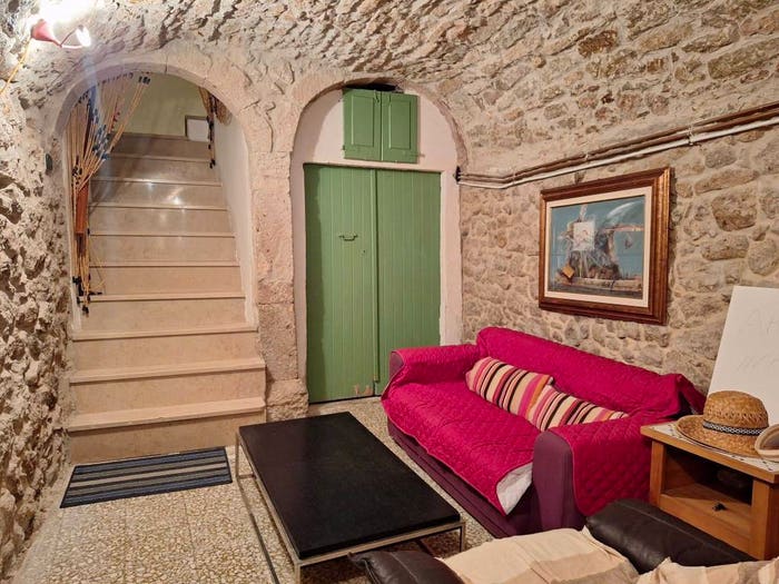Casa con 6 locali in vendita in Via del Seminario, Centro, Bosa