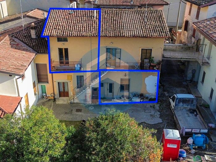 Casa con 6 locali in vendita in Iseo Via San Pietro, Pilzone, Iseo
