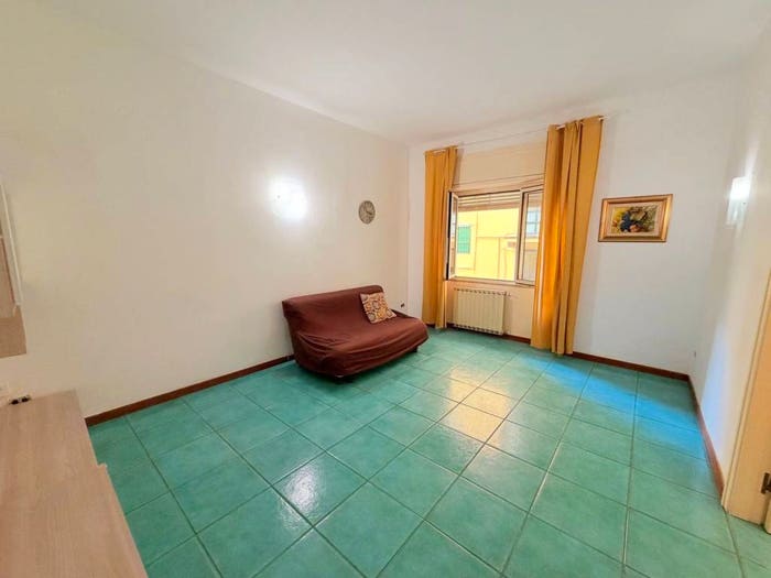 Appartamento bilocale in affitto in Via Francesco Cilea, Vomero, Napoli