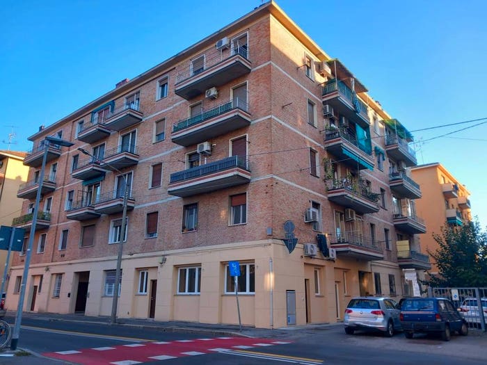 Appartamento trilocale in vendita in Saffi, Bologna