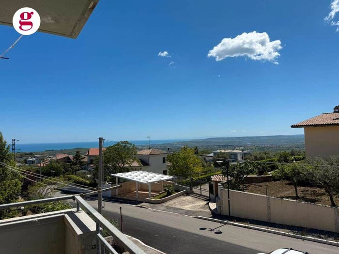 Appartamento quadrilocale in vendita in Viale Aldo Moro, Centro, Cupello