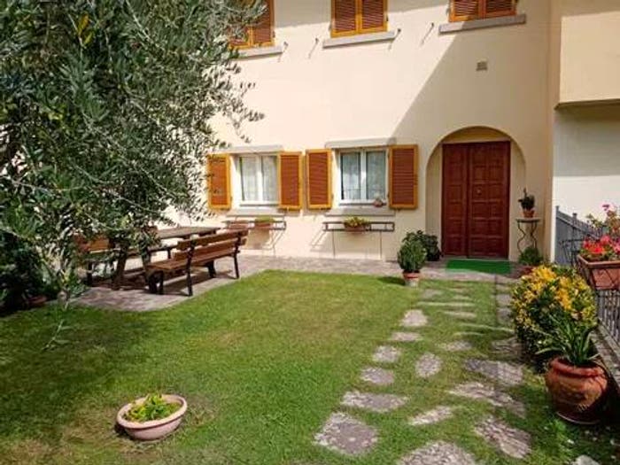 Appartamento con 6 locali in vendita in Provinciale Di Carda L, Carda, Castel Focognano