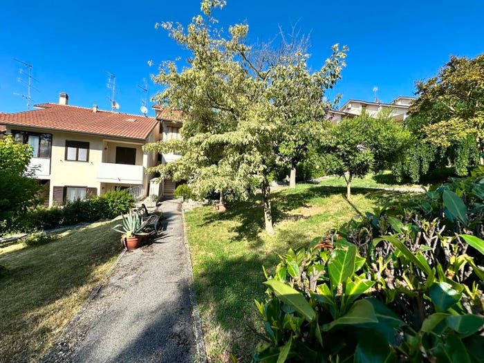 Appartamento quadrilocale in vendita in Via Montali, Montelabbate