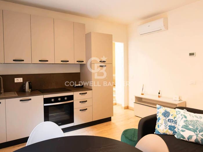 Appartamento quadrilocale in vendita in Via coltellini, Centro Storico, Modena