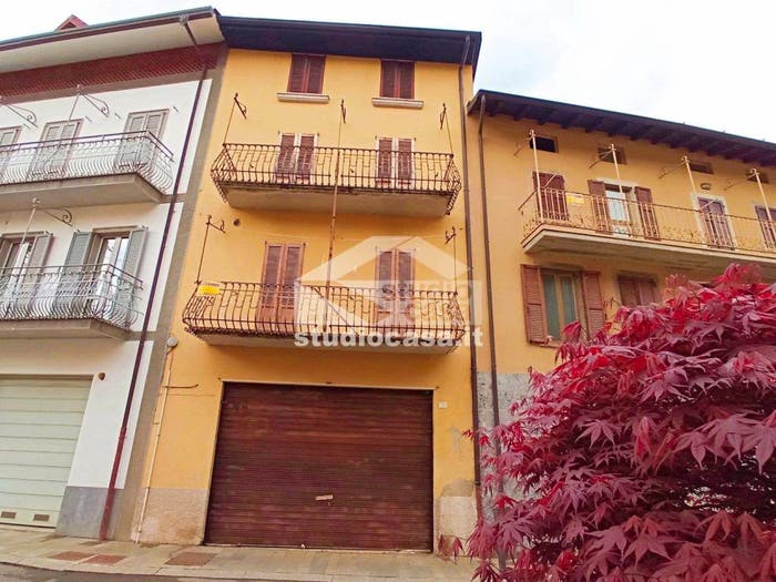 Casa con 5 locali in vendita in Ponte Nossa