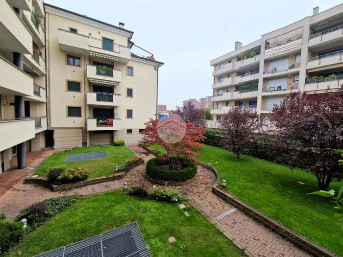Appartamento trilocale in vendita in Via Filippo Brunelleschi, Trezzano sul Naviglio