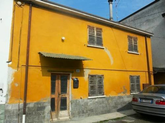 Casa quadrilocale in vendita in Campremoldo Sotto, Centro, Gragnano Trebbiense