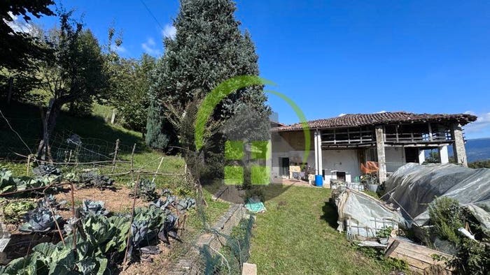 Casa con 6 locali in vendita in Gazzaniga