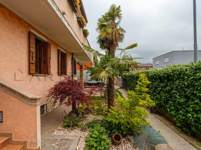 Casa con 6 locali in vendita in Via Roma, Campolongo Maggiore Liettoli, Campolongo Maggiore