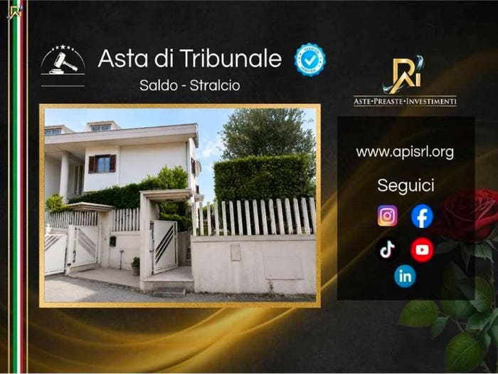 Appartamento con 6 locali in vendita in Via delle Orchidee, Ascoli Piceno