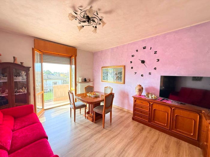 Appartamento trilocale in vendita in Villa Poma, Borgo Mantovano