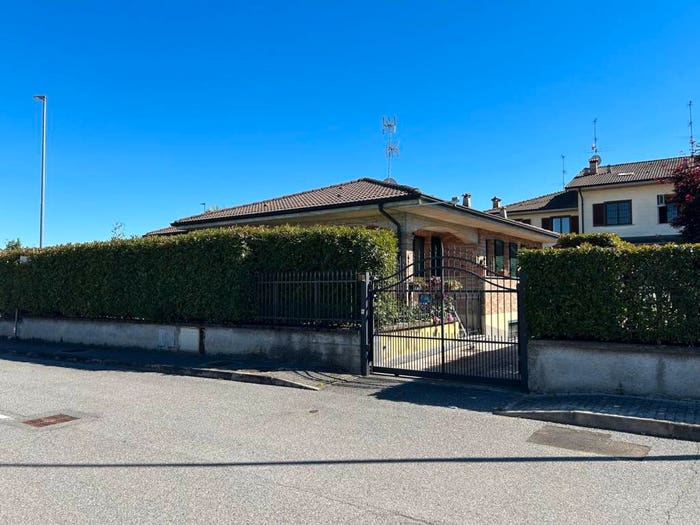 Casa quadrilocale in vendita in Via Lombardia, Salerano sul Lambro