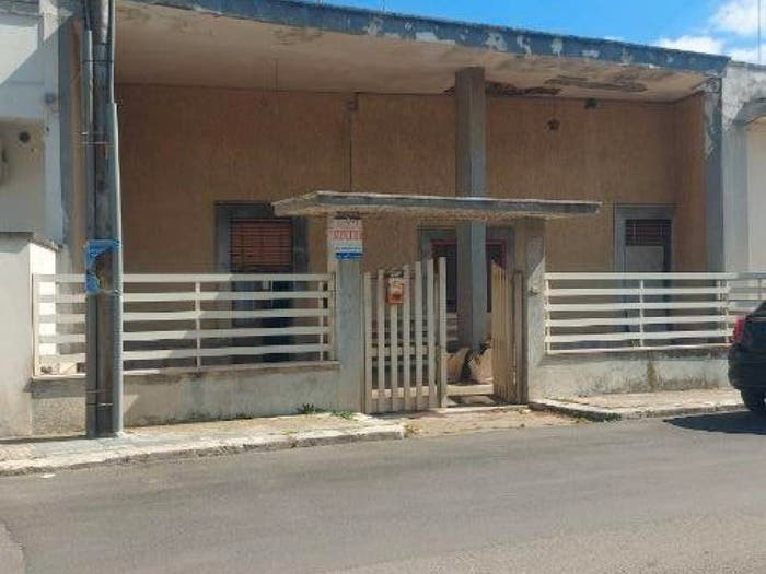 Casa con 5 locali in vendita in Corso Camillo Benso di Cavour, Centro, Melendugno