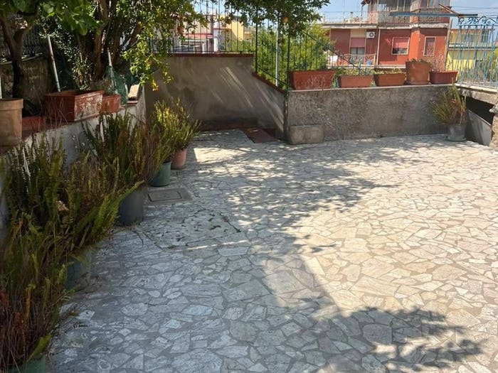 Casa trilocale in vendita in Via Sandro Pertini, Massa di Somma