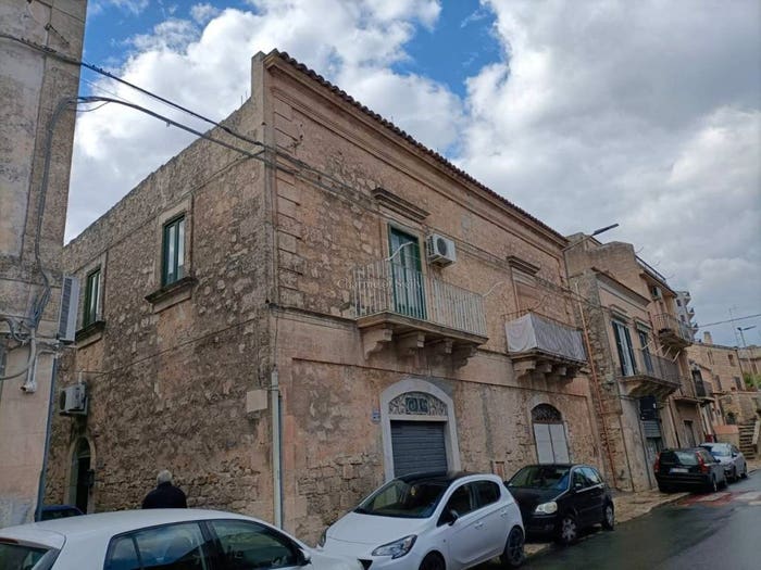 Casa quadrilocale in vendita in vico garaffa n, Modica Alta, Modica