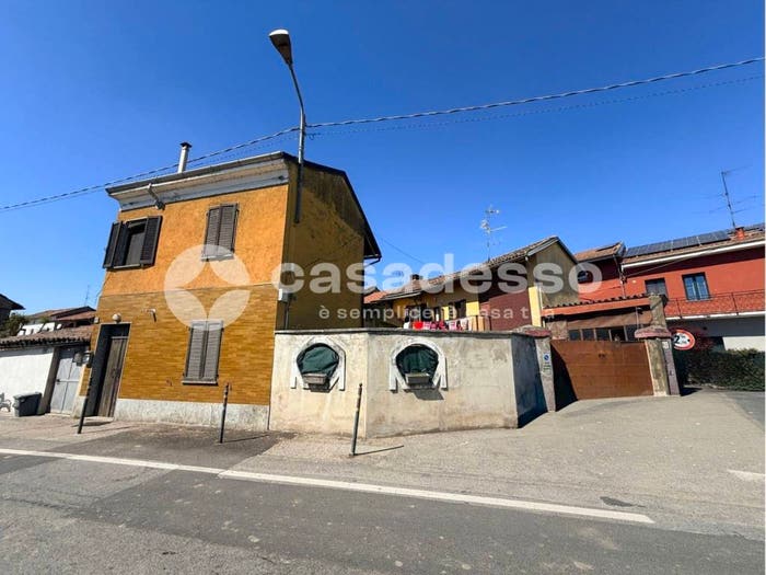 Appartamento con 6 locali in vendita in Corso massimo d'azeglio, Fontanetto Po