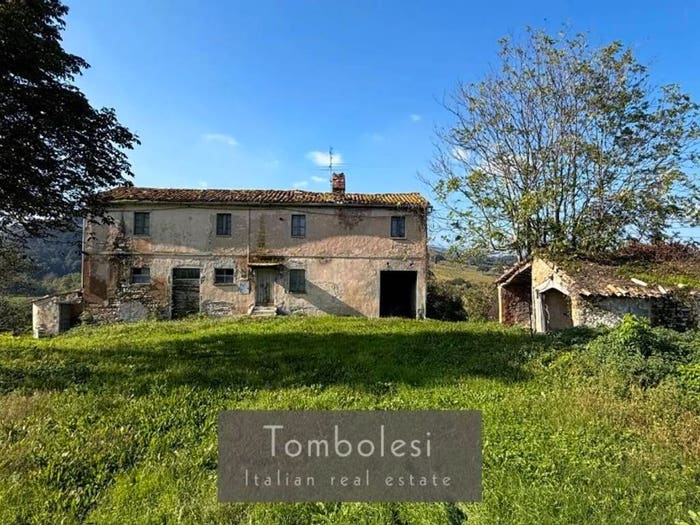 Casa con 6 locali in vendita in Isola Di Fano SNC, Isola Di Fano, Fossombrone