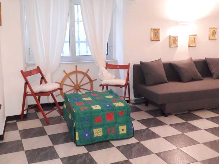 Appartamento bilocale in vendita in Piazza San Luca, Caricamento, Genova
