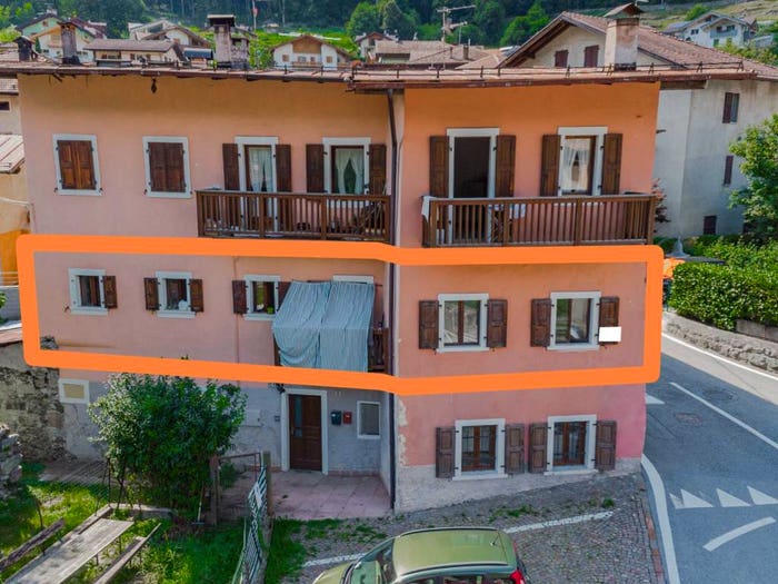 Appartamento trilocale in vendita in Via Trento, Daré, Porte di Rendena