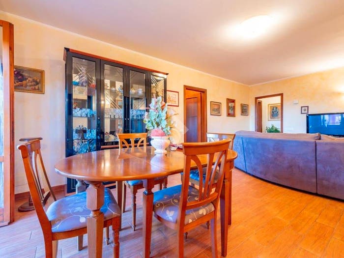 Appartamento quadrilocale in vendita in Via Tina di Lorenzo, Vigne Nuove Casale Nei, Roma