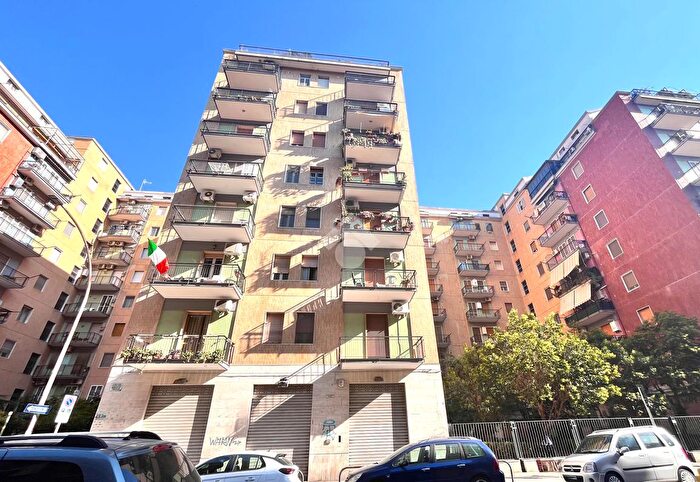 Appartamento trilocale in vendita in Via Celestino Galiani, Foggia