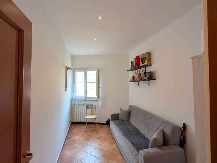Appartamento bilocale in vendita in Via Beata Chiara, Pontedecimo, Genova