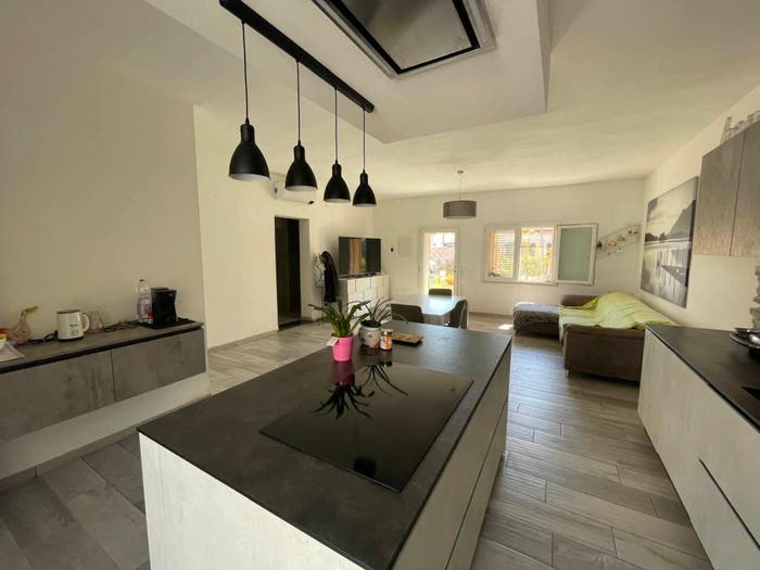 Casa con 5 locali in vendita in Campiglia Marittima