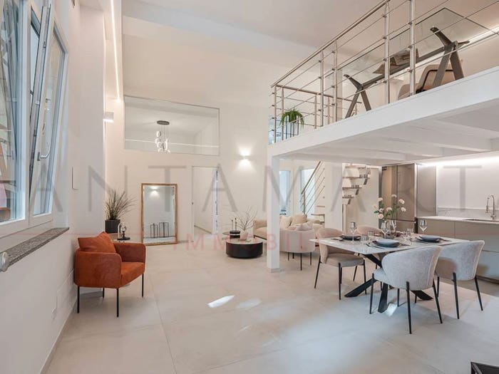 Appartamento trilocale in vendita in Sempione, Milano