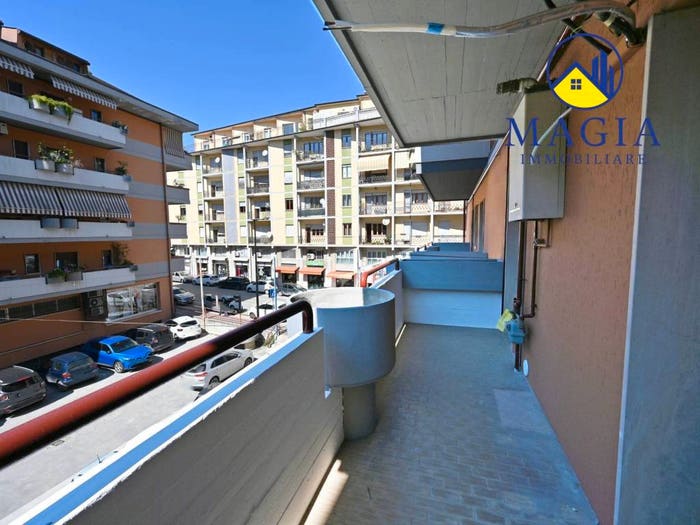 Appartamento quadrilocale in vendita in via Erasmo Mari, Ascoli Piceno