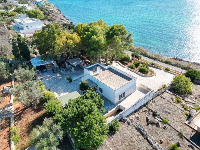 Casa con 6 locali in vendita in Strada Provinciale Gallipoli Leuca, Marina Di Felloniche, Castrignano del Capo