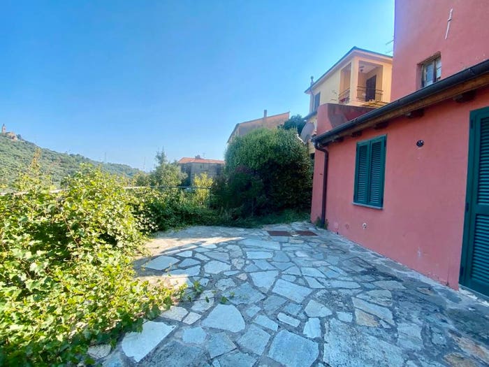 Appartamento monolocale in vendita in Strada Montegrazie, Moltedo Montegrazie, Imperia