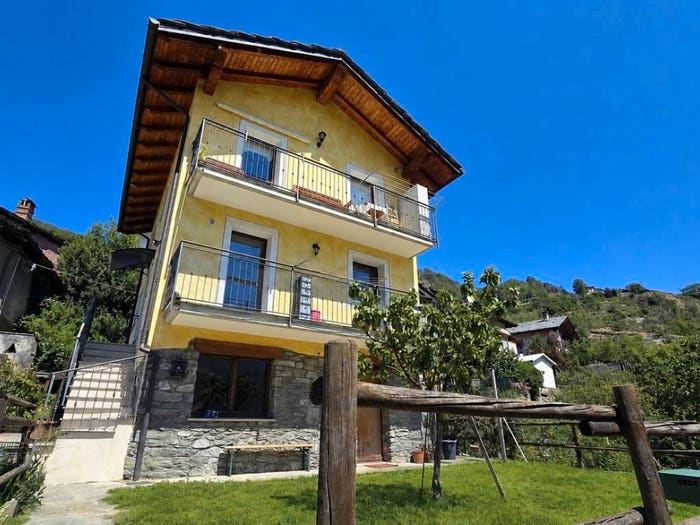 Appartamento trilocale in vendita in Frazione Mazod, Centro, Nus