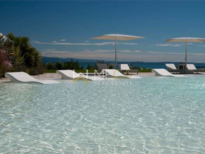 Appartamento con 5 locali in vendita in Padenghe sul Garda