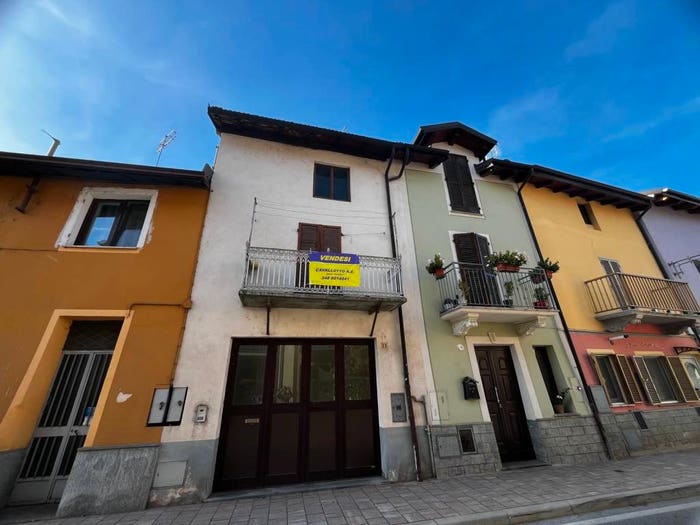 Casa quadrilocale in vendita in Via Mario Rosso, Centro, Beinette