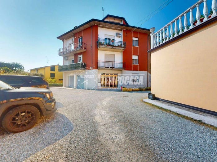 Appartamento quadrilocale in vendita in Via Giuseppe Verdi, Centro, Bagnolo in Piano