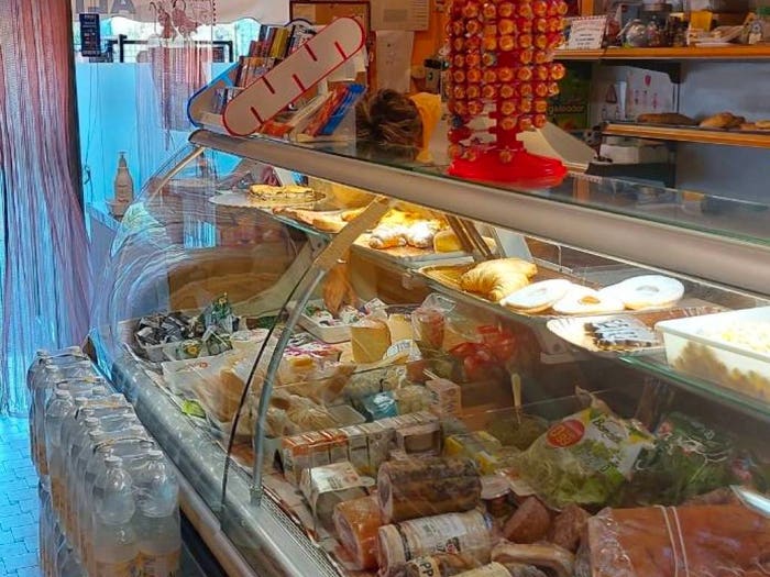 Appartamento trilocale in vendita in Via Palvotrisia, Colombiera Molicciara, Castelnuovo Magra