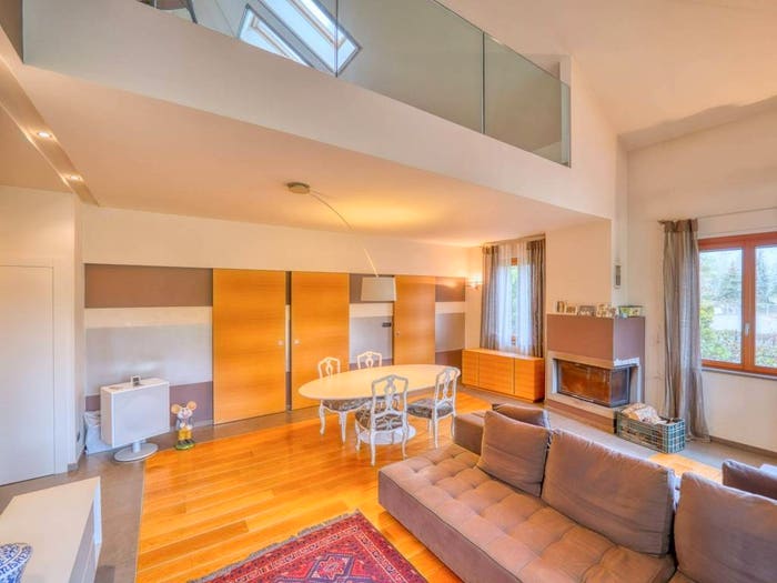 Casa con 6 locali in vendita in Strada Stupinigi, Orbassano