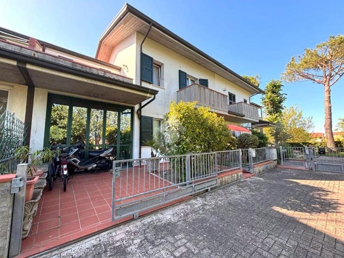 Casa quadrilocale in vendita in Via Eulero, Villamarina Monte, Cesenatico