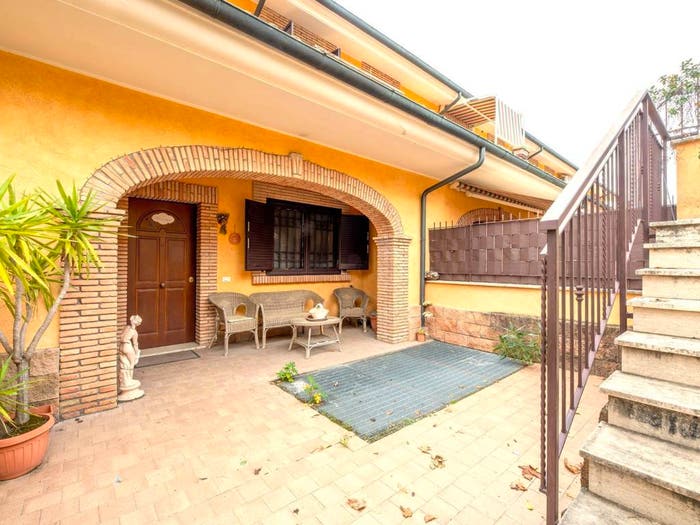 Casa con 5 locali in vendita in Via Pietro Vannucci, Pichini, Guidonia Montecelio