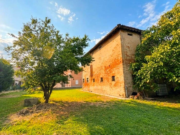 Casa con 6 locali in vendita in Via Fossatelli, Centro, Rio Saliceto