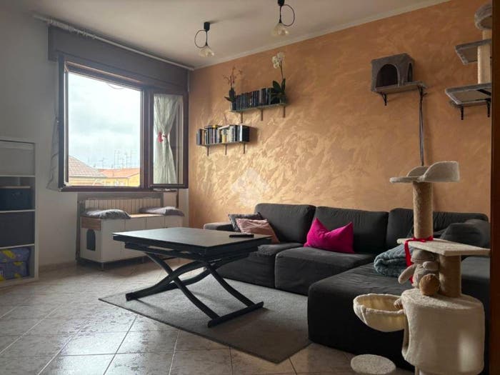 Appartamento trilocale in vendita in Piazza Bruno Buozzi, Pontelagoscuro, Ferrara