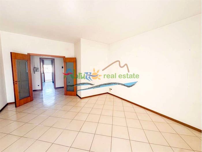 Appartamento con 6 locali in vendita in Viale bovio, Viale Bovio Piazza Duca degli Abruzzi, Pescara