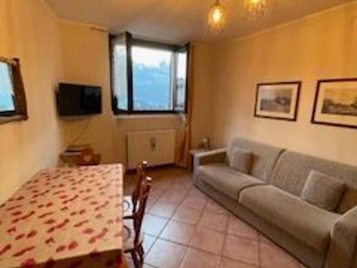 Appartamento bilocale in vendita in Piazza GGaribaldi, Centro, Barzio