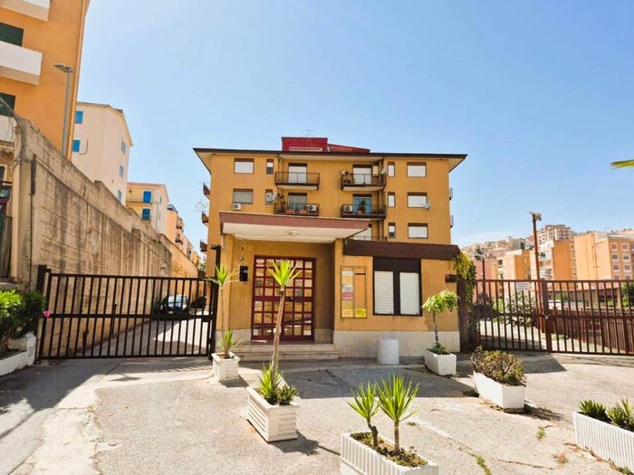 Appartamento quadrilocale in vendita in Via Francesco Petrarca BIS, Via Imera V della Vittoria Via Dante A, Agrigento