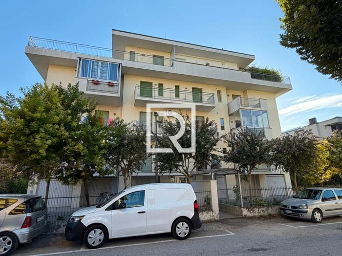 Appartamento trilocale in vendita in Via Milano, BellariaIgea Marina