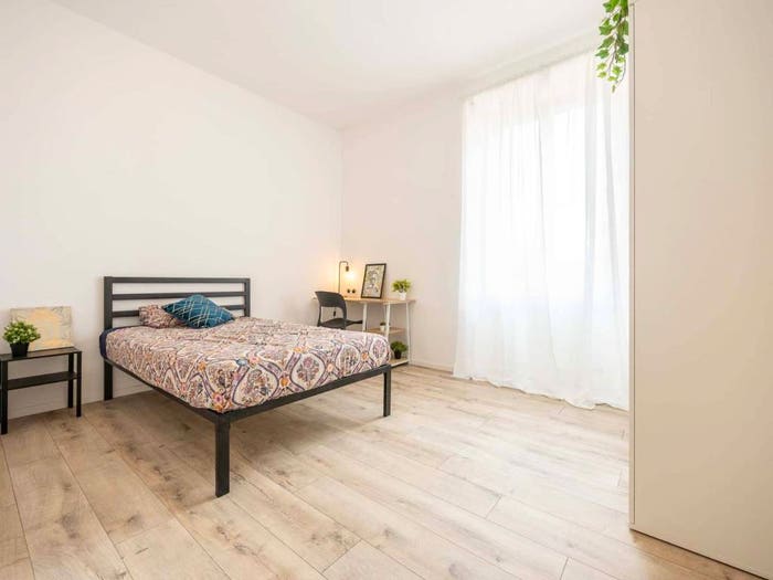 Appartamento trilocale in affitto in Via Don Bosco, Lodi Brenta, Milano