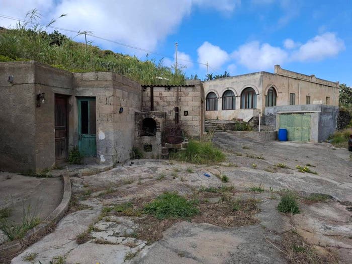 Casa quadrilocale in vendita in Via San Vito, Pantelleria