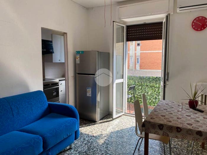 Appartamento trilocale in vendita in Via Marco D'Agrate, Corvetto, Milano