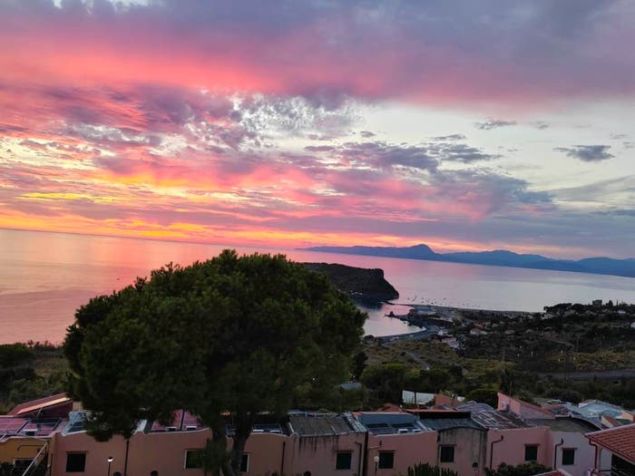 Appartamento trilocale in vendita in Villaggio del Bridge, San Nicola Arcella