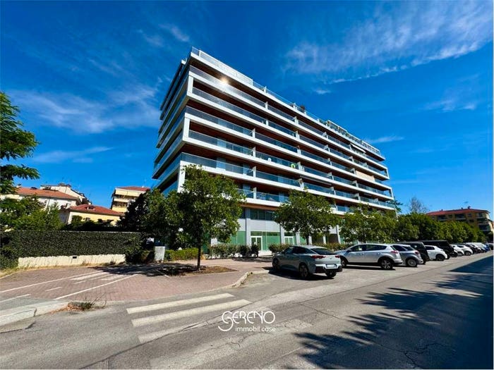 Appartamento quadrilocale in vendita in Via Dante Livio Bianco, San Paolo Cuneo, Cuneo